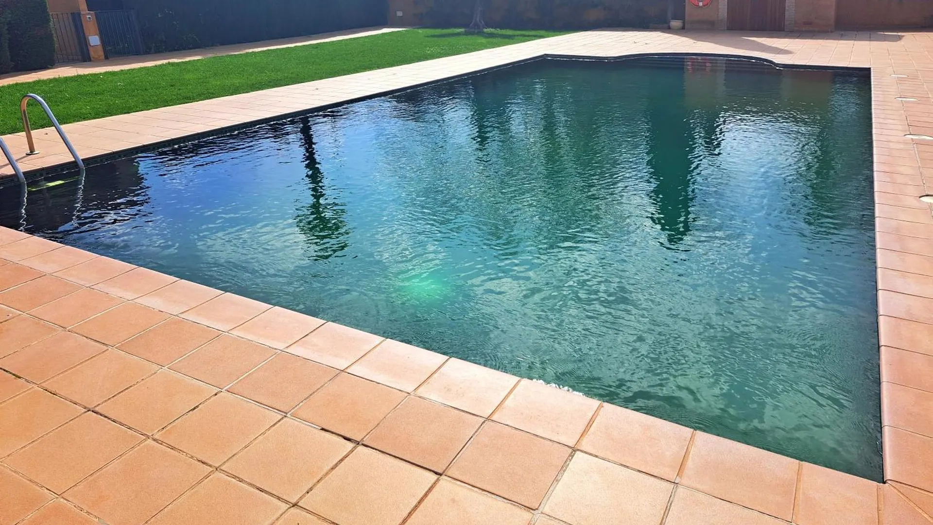 Masia Rustica Con Piscina En Torroella De Fluvia Holiday home